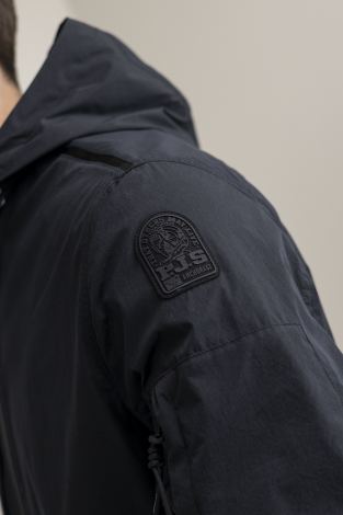 PARAJUMPERS zomerjas look 26