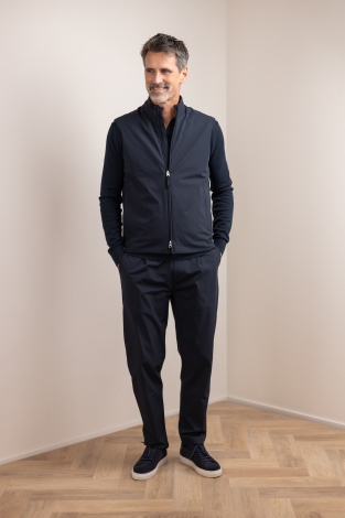 WAHTS bodywarmer look 26