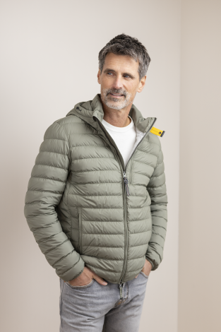 PARAJUMPERS zomerjas look 26