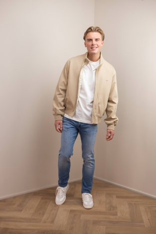 A.P.C. zomerjas look 26