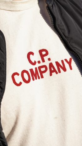 CP COMPANY T SHIRT 2025