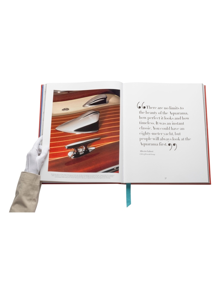 Assouline RIVA AQUARAMA (SPECIAL EDITION) .