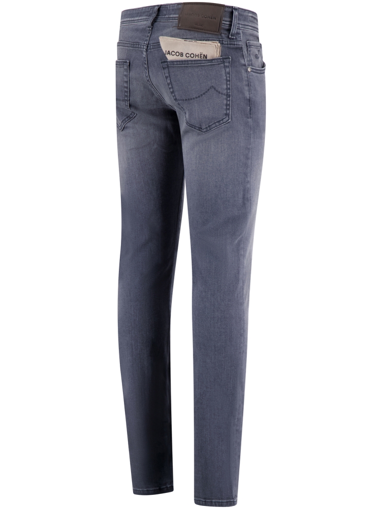 Jacob Cohën UMQE007 030 S3618 V1 800D