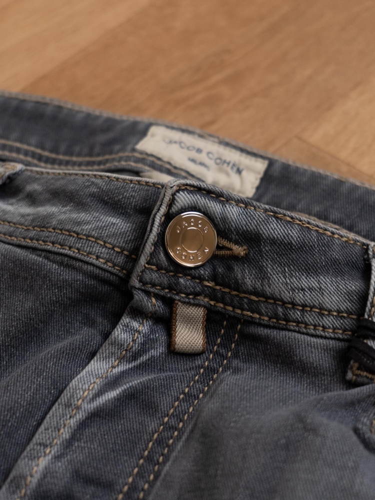 Jacob Cohën UMQE007 053 S4126 V2 700D