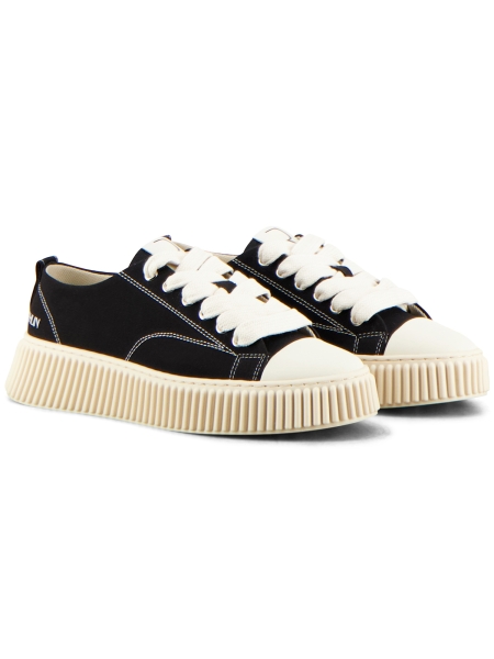 Rhun 2020 BLACK CANVAS